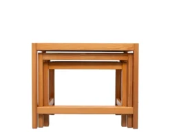 Tables gigognes en pin massif Design Kurt Østervig années 1960 Danemark