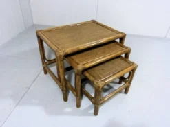 Tables gigognes en rotin, années 1970