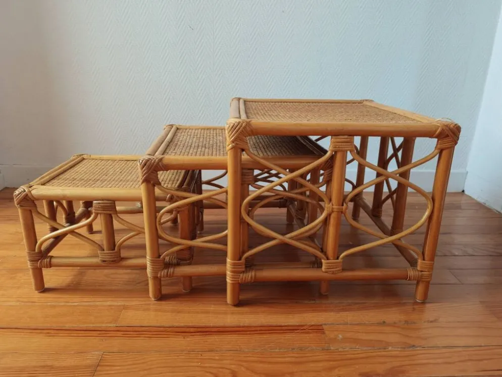 Tables gigognes en rotin et cannage – Esprit Riviera – Vers 1970/80