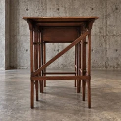 3 tables gigognes / ensemble gigogne / arts et métiers / années 1950
