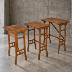 3 tables gigognes / ensemble gigogne / arts et métiers / années 1950
