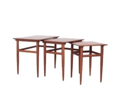 Tables gigognes en teck au design danois, années 1960