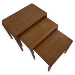 Tables gigognes en teck, Danemark, années 1960, lot de 3