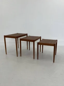 Tables gigognes en teck, Danemark, années 1960, lot de 3