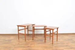 Tables gigognes en teck danois des années 50, ensemble de 3