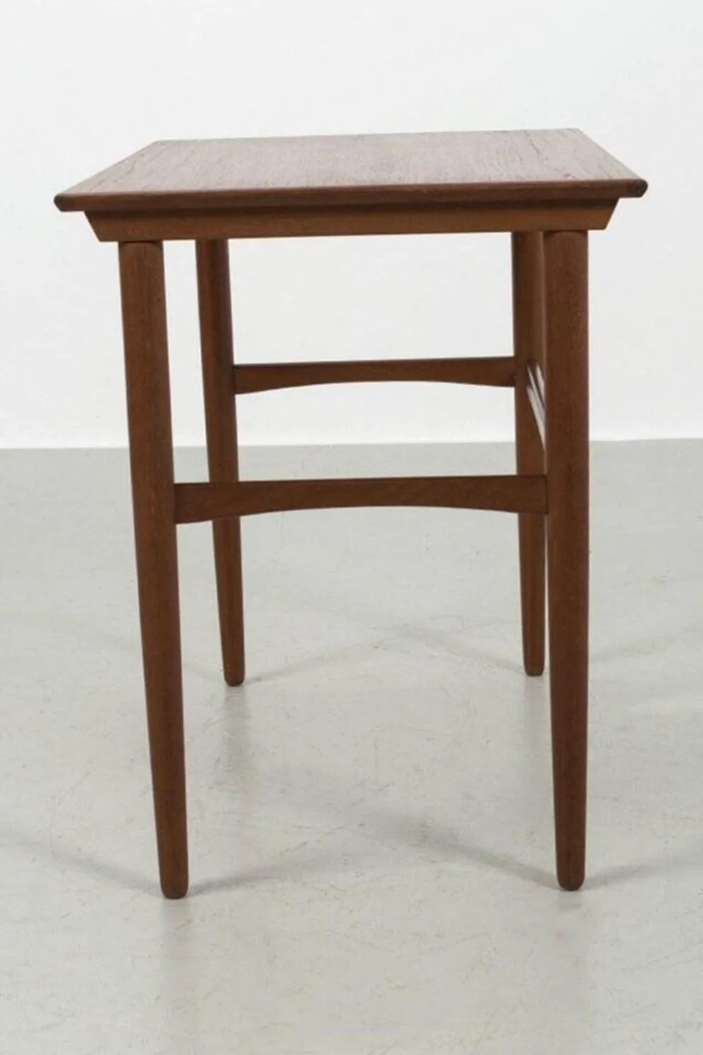 Tables gigognes en teck danois, ensemble de 3