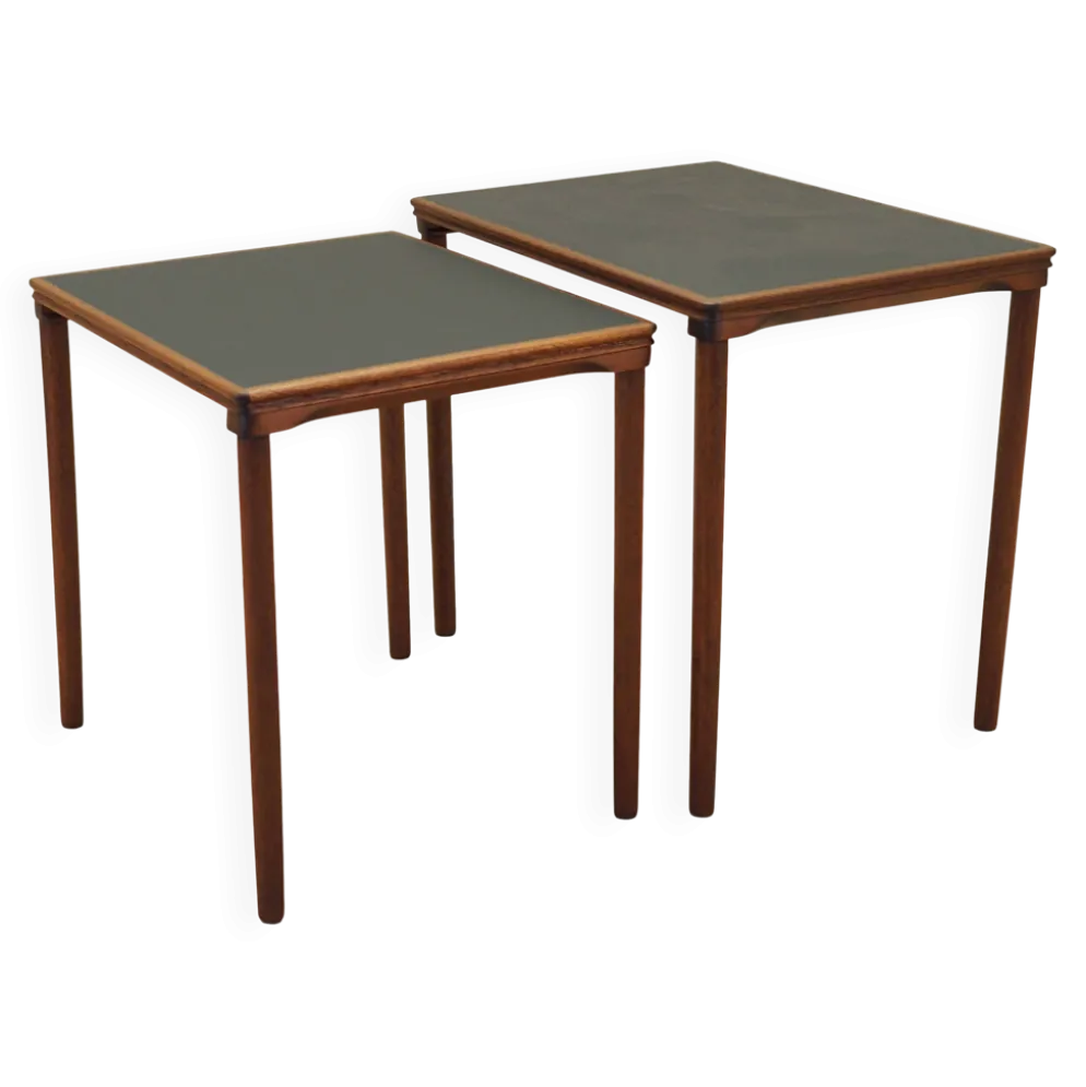 Tables gigognes en teck, design danois, années 1970, production : Danemark
