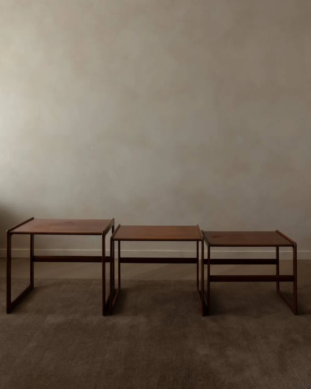 Tables gigognes en teck - ensemble de 3 - Arne Hovmand-Olsen pour Mogens Kold