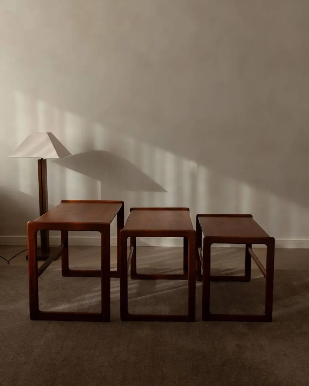 Tables gigognes en teck - ensemble de 3 - Arne Hovmand-Olsen pour Mogens Kold