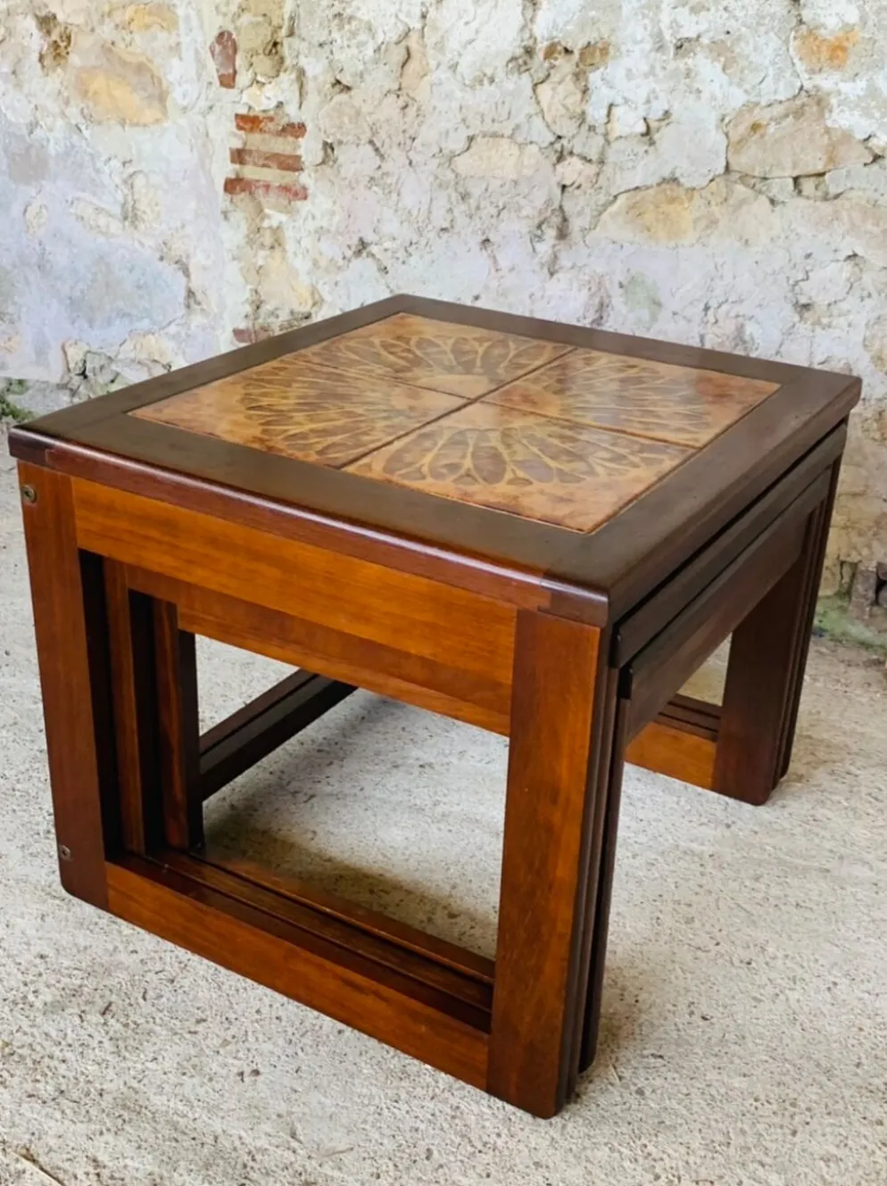 Tables gigognes en teck et céramique, scandinave , années 60