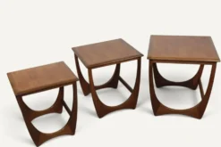 Tables gigognes en teck G-Plan, années 60