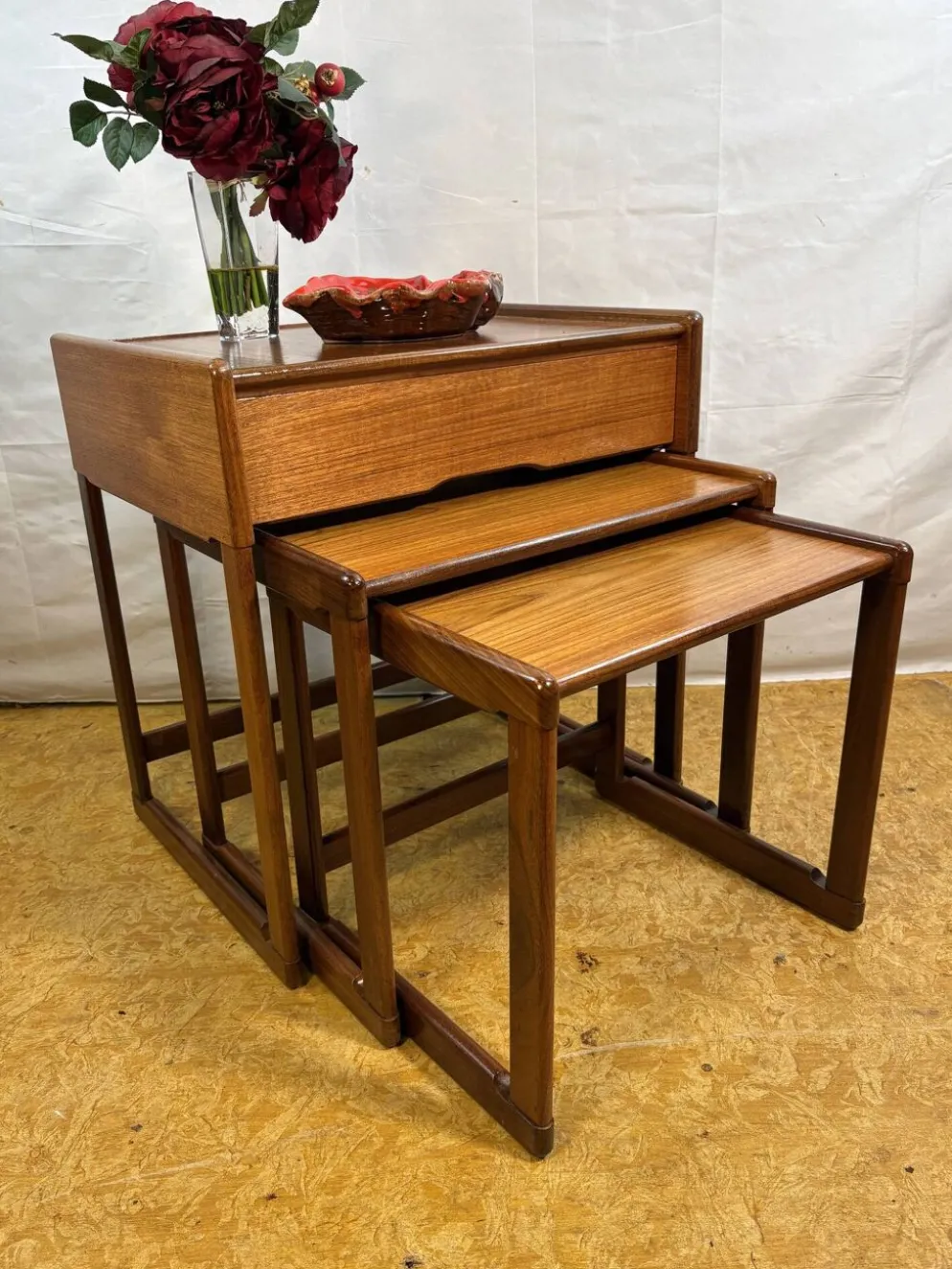 Tables gigognes en teck G Plan vintage | Années 1960 | Détail de tiroir rare | Britannique M