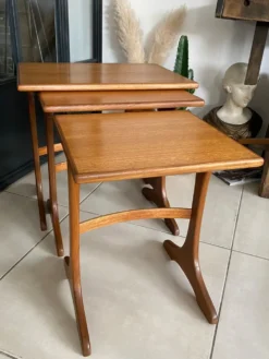 Tables gigognes en teck G-Plan