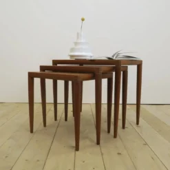 Tables gigognes en teck – H.W. Klein pour Bramin, Danemark 1960 | Mid-Century