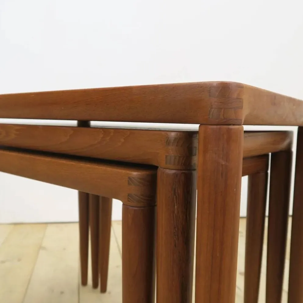 Tables gigognes en teck – H.W. Klein pour Bramin, Danemark 1960 | Mid-Century