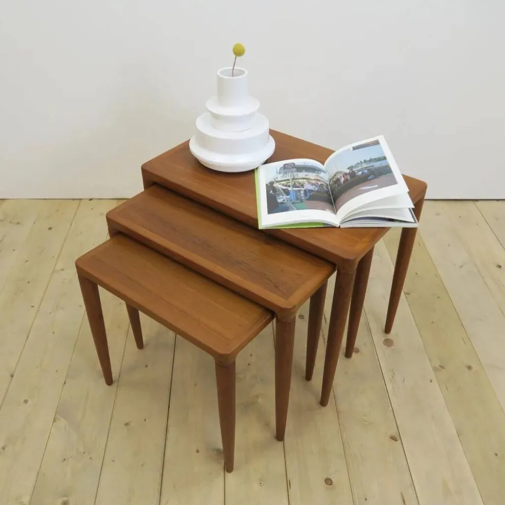 Tables gigognes en teck – H.W. Klein pour Bramin, Danemark 1960 | Mid-Century