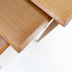 Tables gigognes en teck mid-century modern - années 1960
