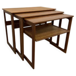 Tables gigognes en teck par Johannes Andersen