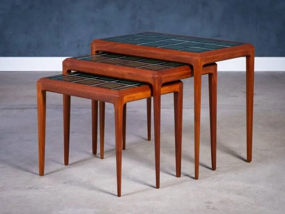 Tables Gigognes en Teck, 1960s, Set de 3