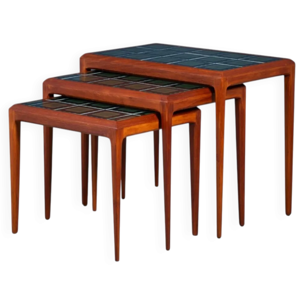 Tables Gigognes en Teck, 1960s, Set de 3