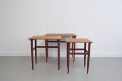 Tables gigognes en teck vintage x3