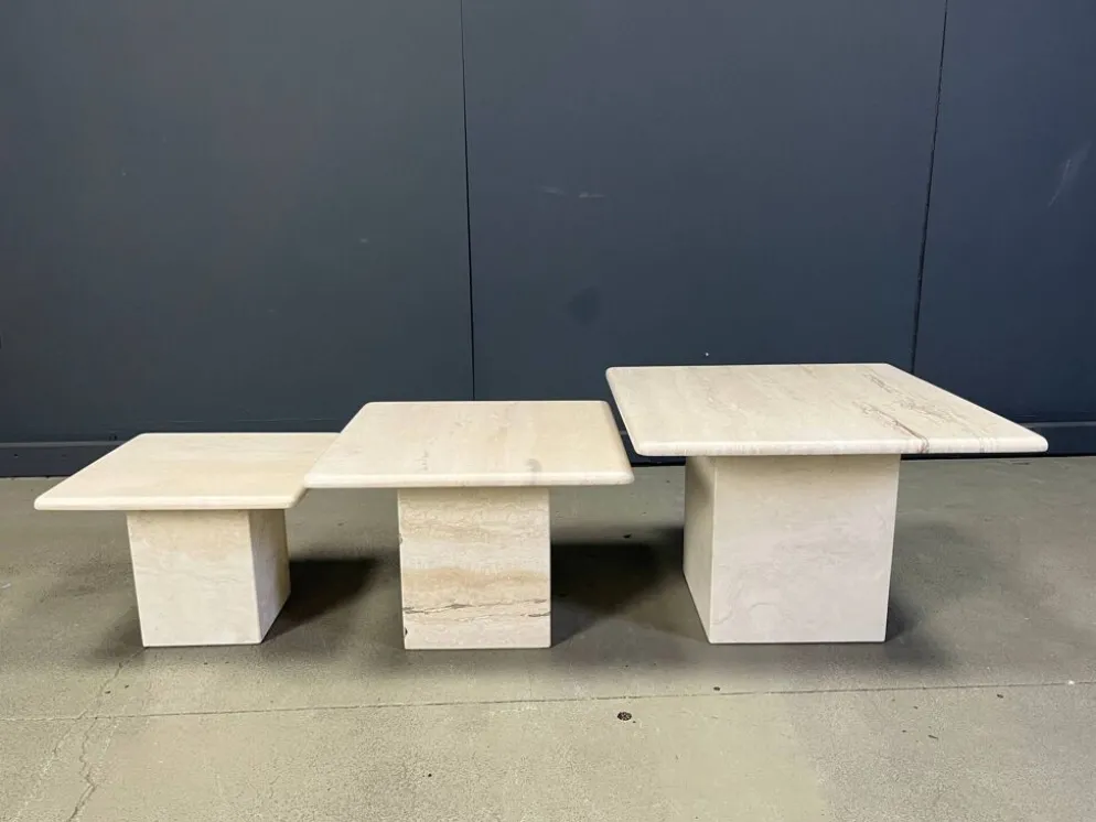 Tables gigognes en travertin vintage ou tables d'appoint, années 1970