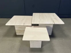 Tables gigognes en travertin vintage ou tables d'appoint, années 1970