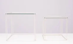 Tables gigognes en verre blanc et transparent Isocele Max Sauze pour le studio Max Sauze