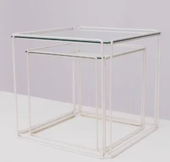 Tables gigognes en verre blanc et transparent Isocele Max Sauze pour le studio Max Sauze