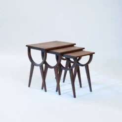 Tables gigognes gigognes du milieu du siècle avec parquet en chêne, France des années 1950