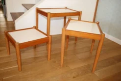 3 tables gigognes hêtre mélaminé blanc