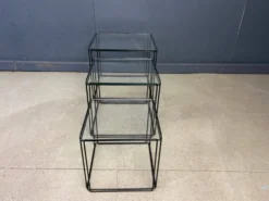 Tables gigognes Isocele de Max Sauze des années 1970.
