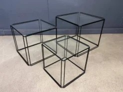 Tables gigognes Isocele de Max Sauze des années 1970.