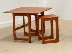Tables gigognes Metamorphosis de McIntosh