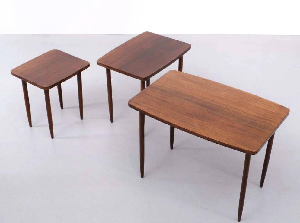 Tables gigognes Mimi Fortuna Hollande des années 1960