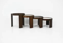 Tables gigognes modèle 780, créées par Gianfranco Frattini pour Cassina, an