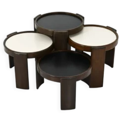 Tables gigognes modèle 780, créées par Gianfranco Frattini pour Cassina, an