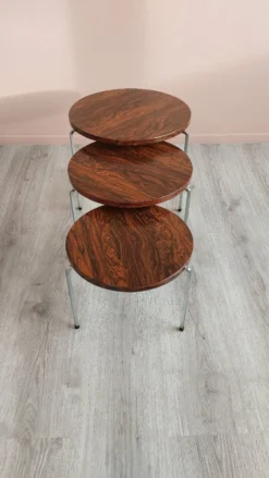 Tables gigognes par Vaza Roden
