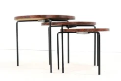 Tables gigognes rondes « Eindhoven » milieu du siècle
