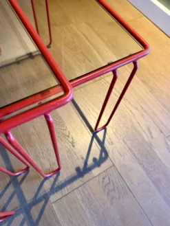 Tables Gigognes Rouges tubulaires, 1970s, Set de 3