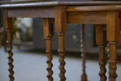 Tables gigognes rustiques en chêne 1950’s