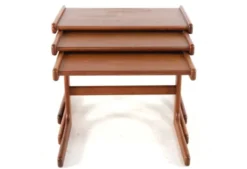 Tables gigognes Salin Nyborg - design danois du milieu du siècle moderne en teck