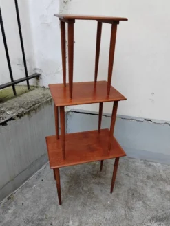 Tables gigognes scandinave