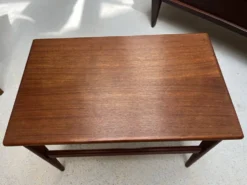Tables gigognes Scandinaves