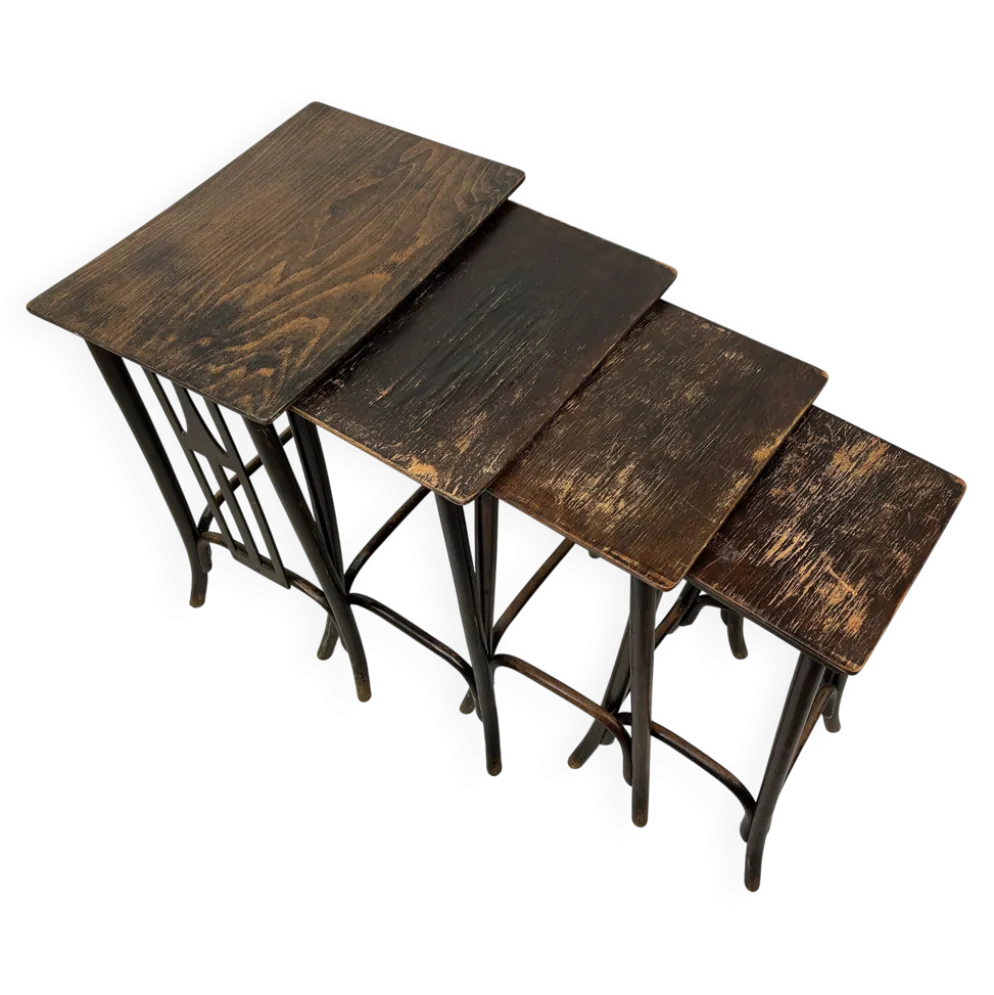 Tables gigognes Sécession n° 958 par Siegel ou Kolo Moser ex. par J&J Kohn