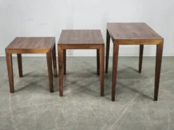 Tables gigognes Severin Hansen pour Haslev, Danemark, années 1960.