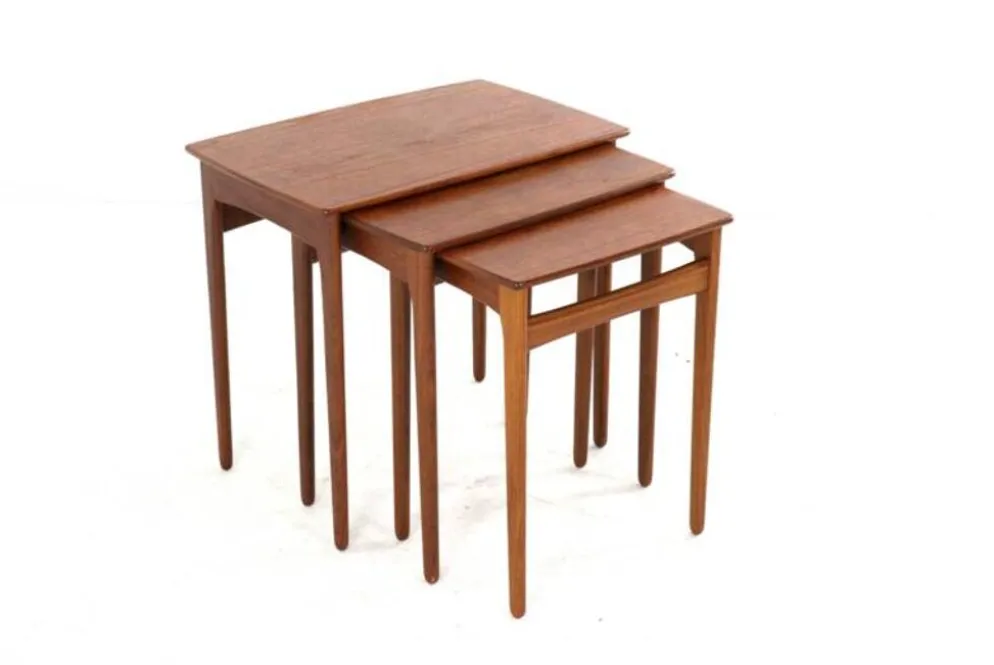 Tables gigognes Svend Åge Madsen - design danois en teck, moderne du milieu du siècle
