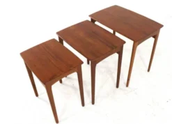 Tables gigognes Svend Åge Madsen - design danois en teck, moderne du milieu du siècle
