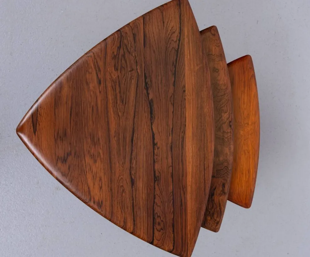 Tables gigognes triangulaires Poul Thorsbjerg Jensen années 1950