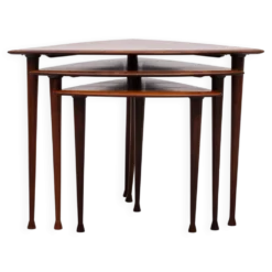 Tables gigognes triangulaires Poul Thorsbjerg Jensen années 1950